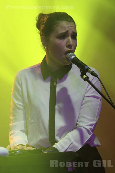 JESSIE WARE - 2012-02-25 - PARIS - Point Ephemere - 